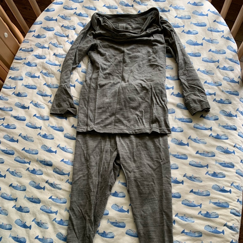Mountain Equipment Coop merino base layer 18-24m